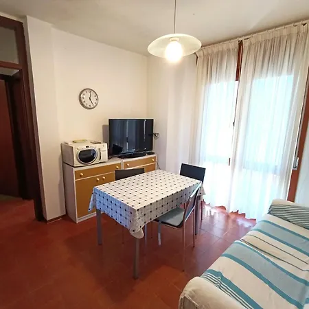 Apartman Cozy And Functional Flat In *